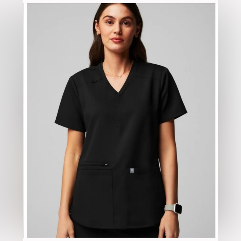 Fabletics Women’s Mode Black Scrub Top